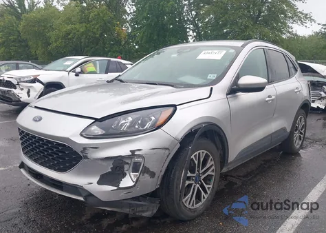 2020 Ford Escape Sel z USA, uszkodzony, nr VIN 1FMCU9H6XLUA61038